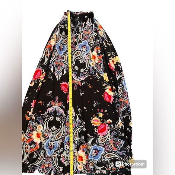 Cupio vibrant, colorful, flowing maxi skirt. Beautiful can be dressed up or down - Picture 3 of 10